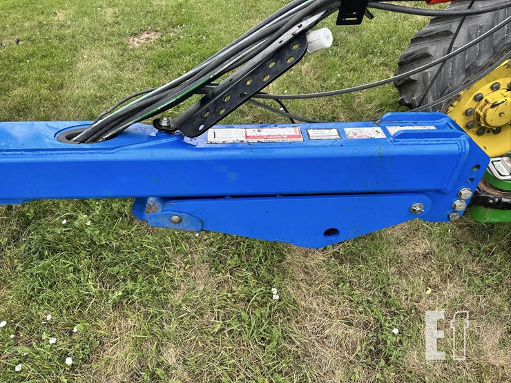 2018-landoll-7833-40-image-4