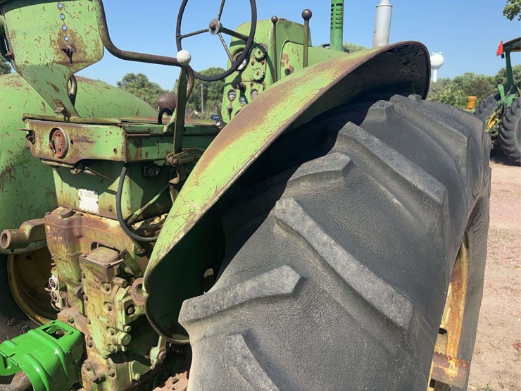 john-deere-720-image-93