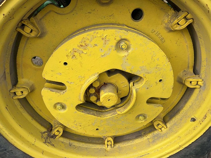 john-deere-70-image-57