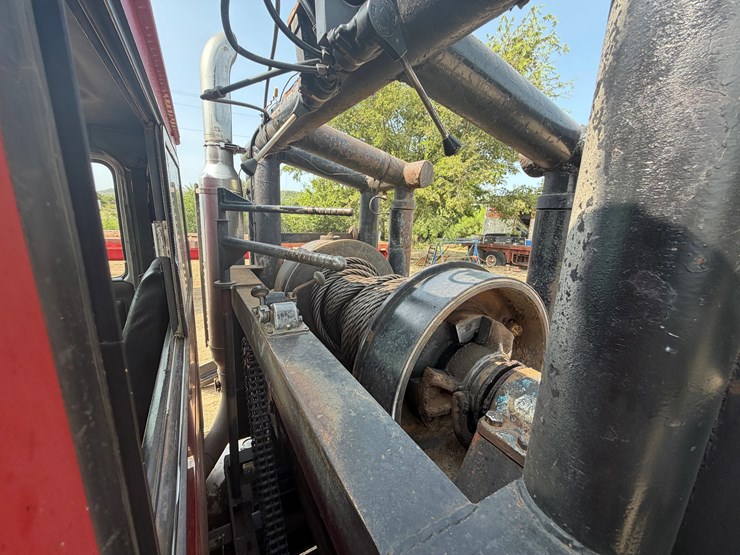 1999-mack-ch612-image-16