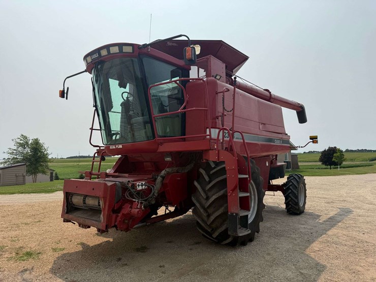 2003-case-ih-2388-image-32