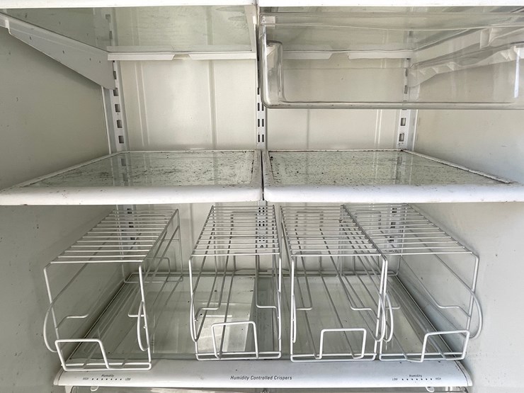 #4709-•-kenmore-fridge-and-freezer-image-8