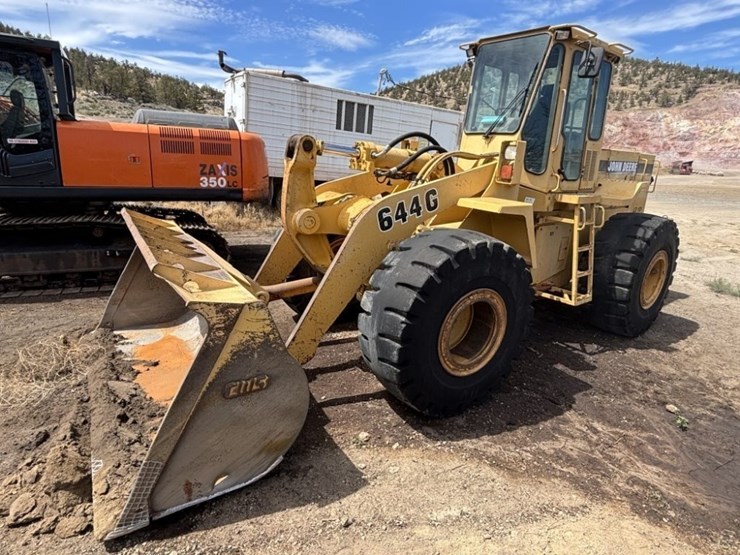 1995-deere-644g-image-1