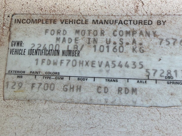 1984-ford-f700-image-9