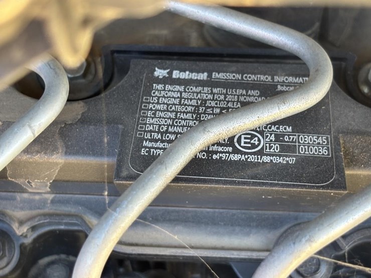 2019-bobcat-t595-image-48