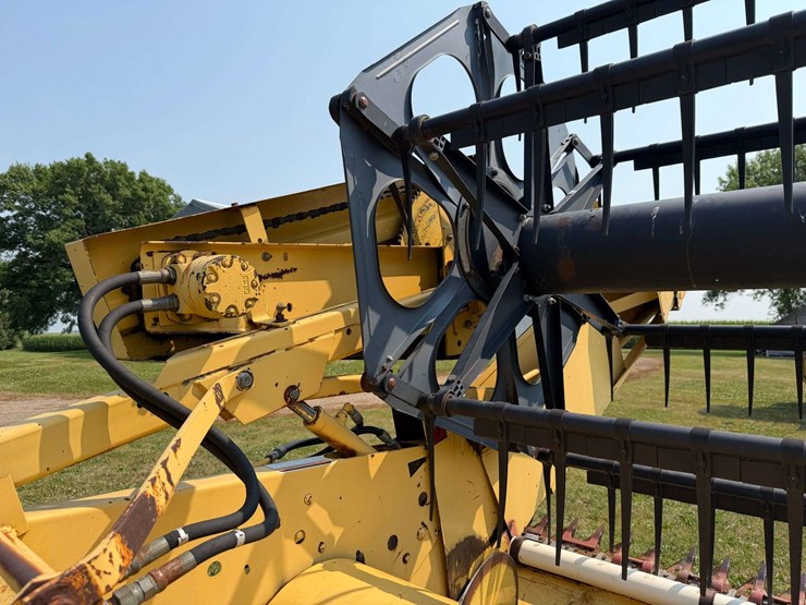 new-holland-973-image-15
