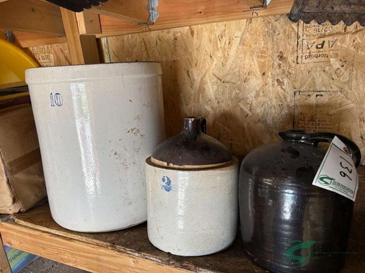 vintage-crocks-and-jugs-image-1