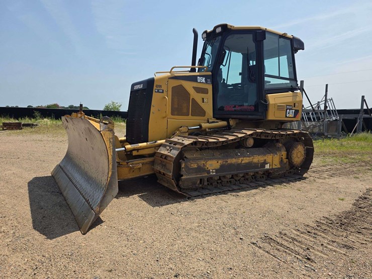 2008-caterpillar-c4.4-image-4