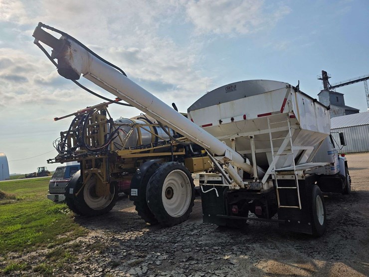 1985-case-ih-200-image-18