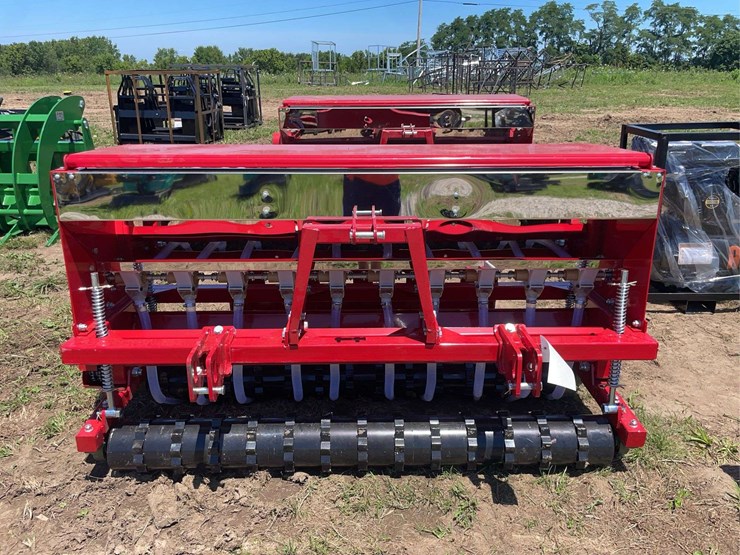 agt-skid-steer-seed-drill-image-1