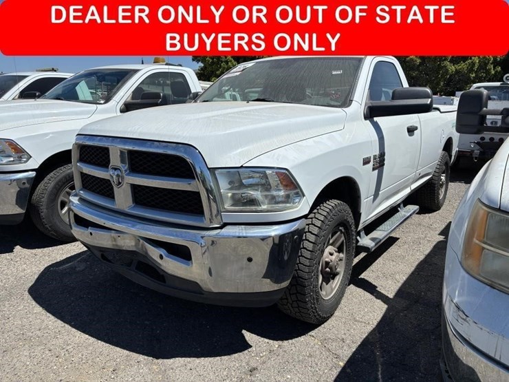 2016-dodge-2500-image-1