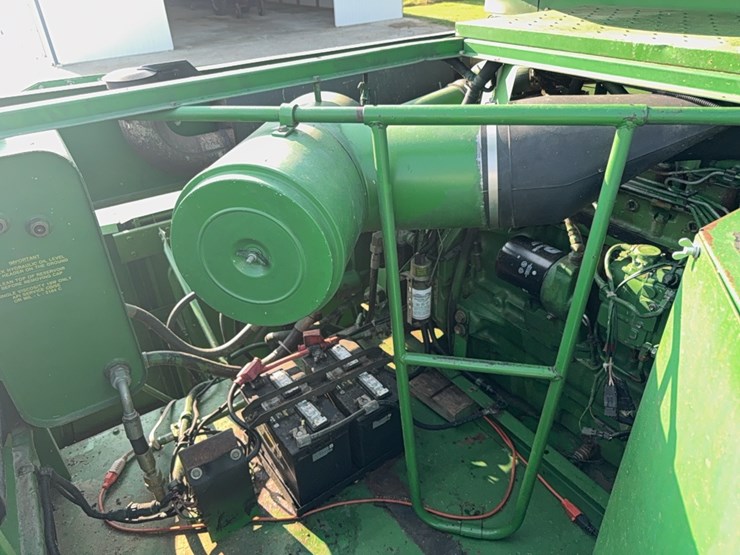1991-john-deere-9500-image-42