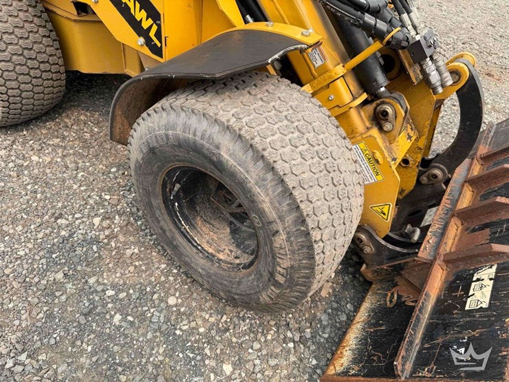 2022-rayco-1800wl-mini-articulated-wheel-loader-image-19
