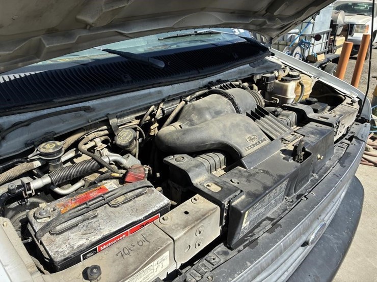 2007-ford-e350-image-11
