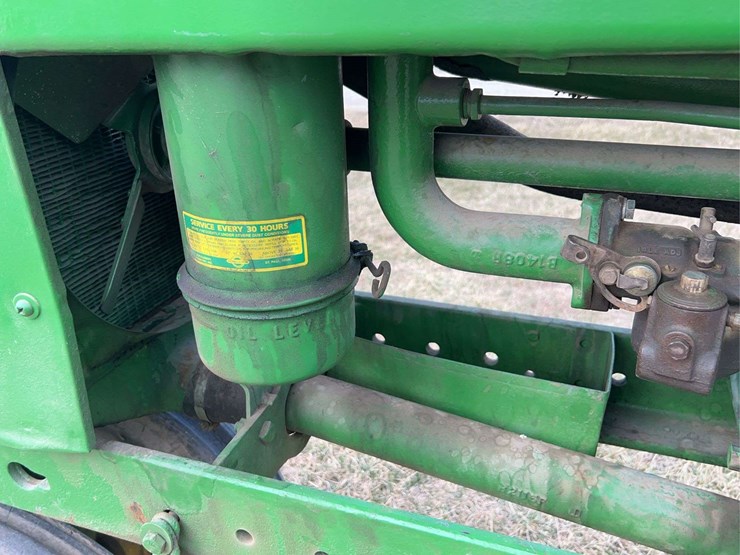 john-deere-model-b-image-55