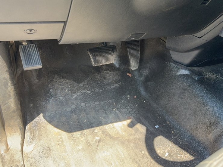 2018-dodge-2500-image-22