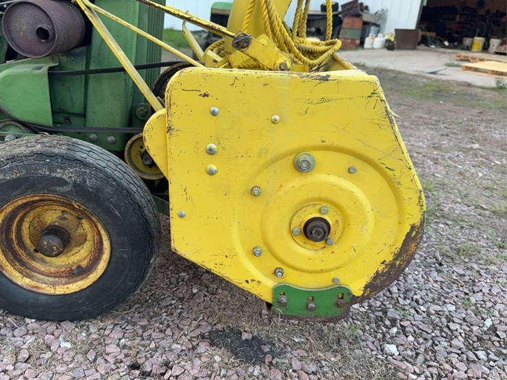 john-deere-110-image-38