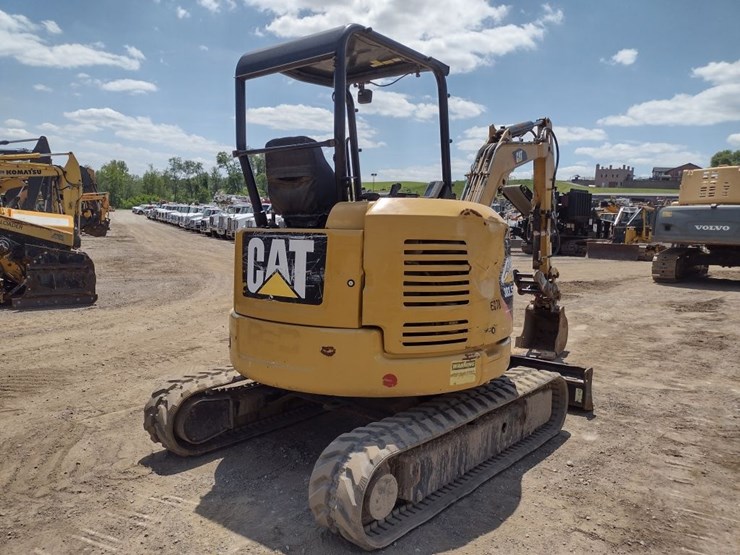 caterpillar-303-image-36