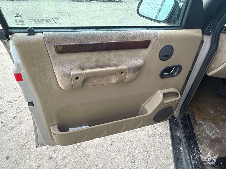2000-land-rover-discovery-ii-image-11
