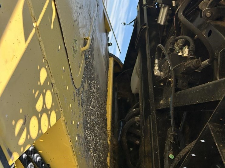 2013-new-holland-cx8080-image-67