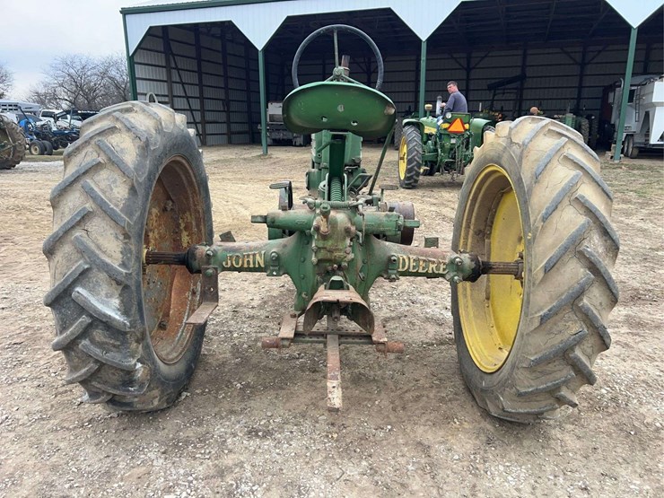 john-deere-model-b-image-4