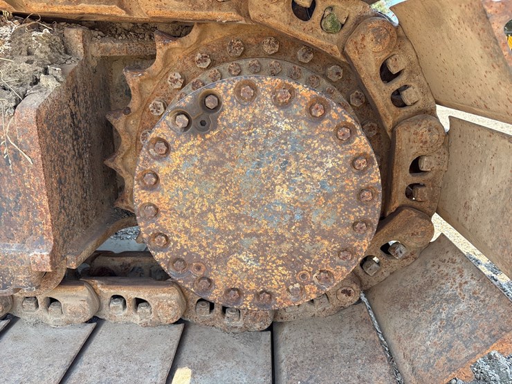 john-deere-350-image-9