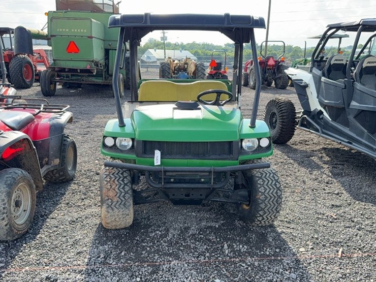 2012-john-deere-gator-image-2