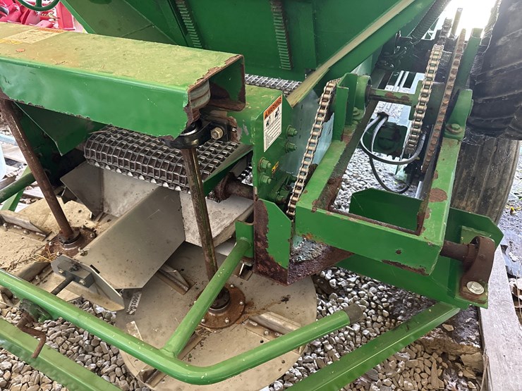 #2512-•-salford-5ton-spreader-image-6