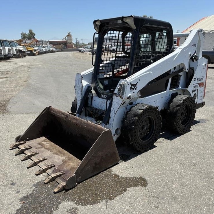 2017 BOBCAT S590