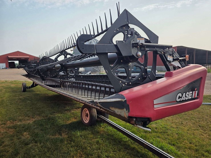 2012-case-ih-2162-image-3