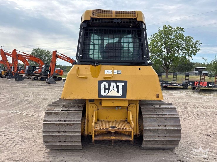 2015-caterpillar-d6k2-lgp-image-48