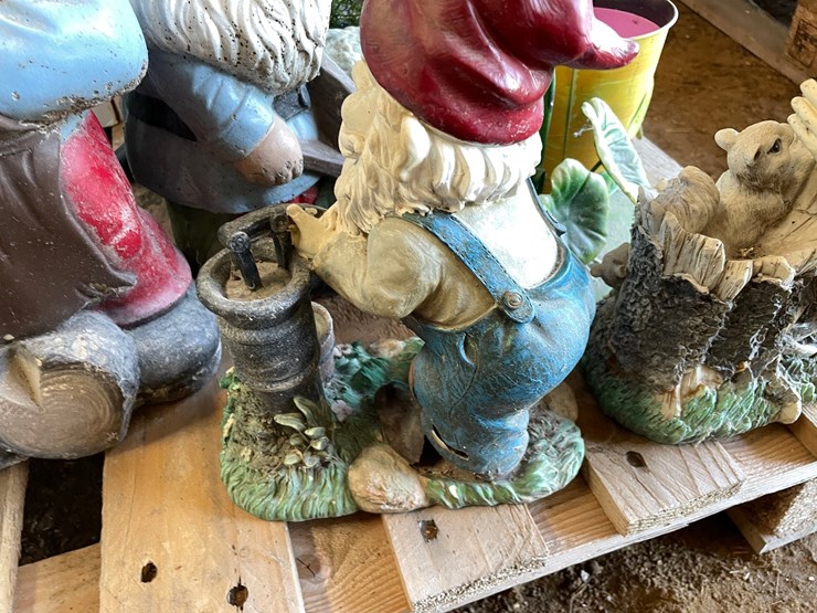 #4721-•-garden-items-image-5