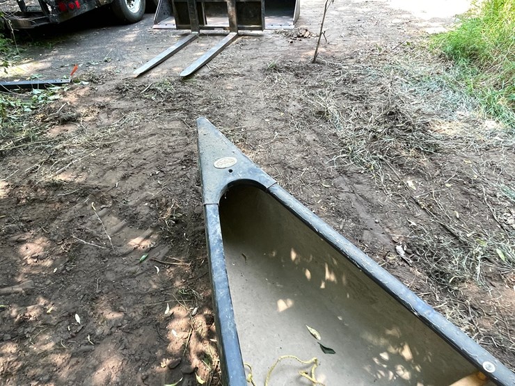 #7007-•-old-town-camper-canoe-image-9