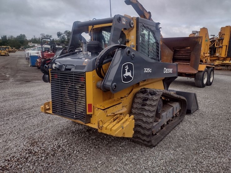 deere-325g-image-38