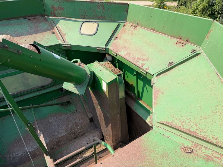 john-deere-9500-image-54