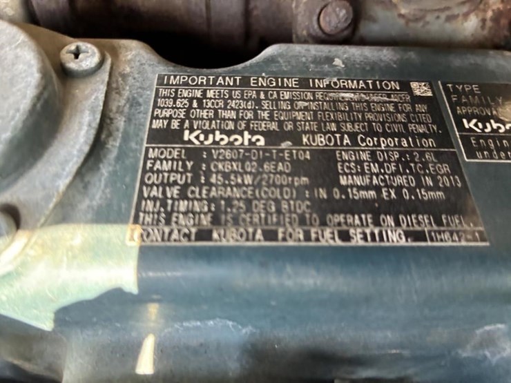 2013-bobcat-s570-image-14