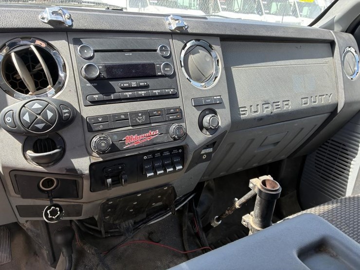 2012-ford-f450-image-23