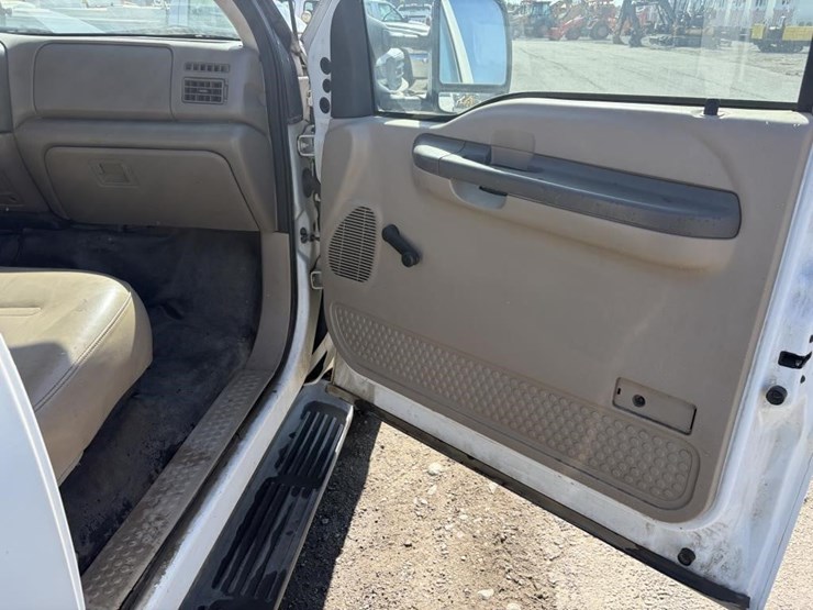 2002-ford-f350-image-10