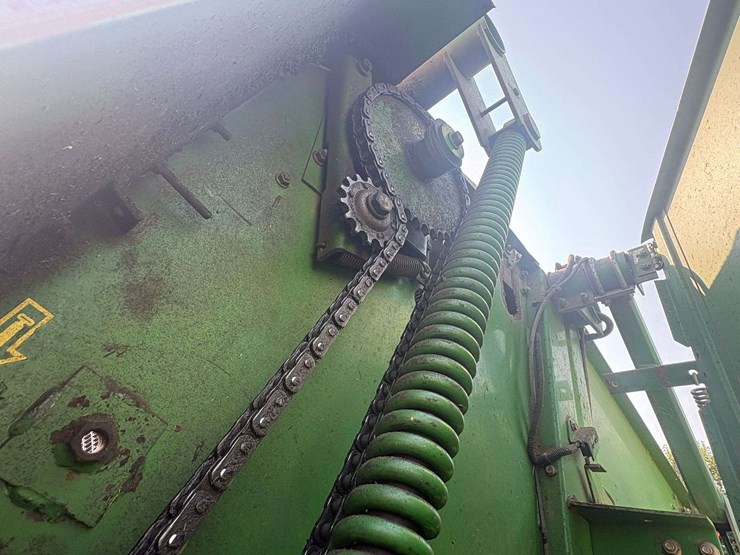 john-deere-535-image-24