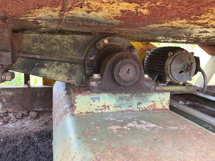 #131-•-west-salem-2852-bh-hog-grinder-image-22