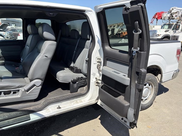 2011-ford-f150-image-13
