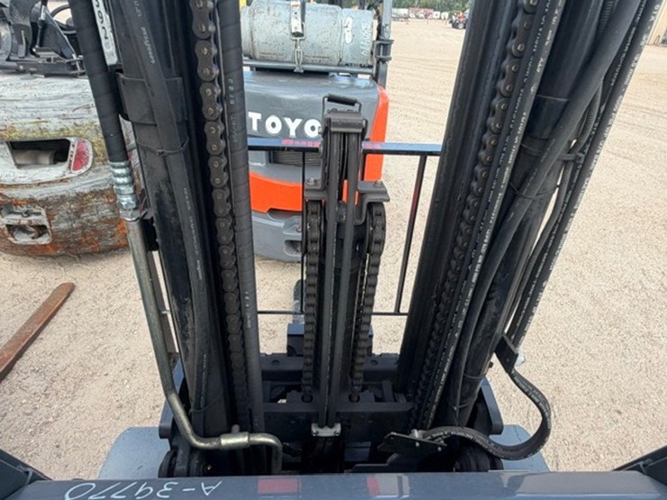 #2072-•-toyota-8fgcu3d-forklift-image-33