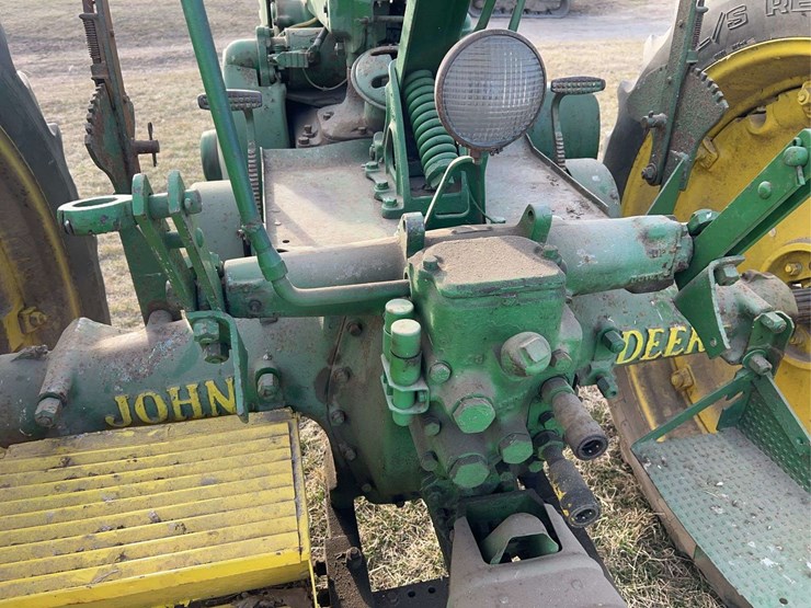 john-deere-model-a-image-35