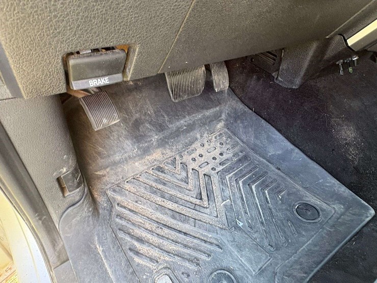 2013-ford-f150-xlt-image-20