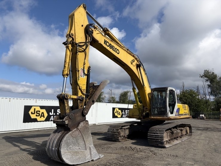 2006-kobelco-sk330-lc-image-1