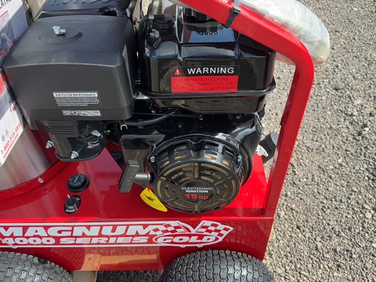 #2074-•-magnum-4000-series-heated-pressure-washer-image-4