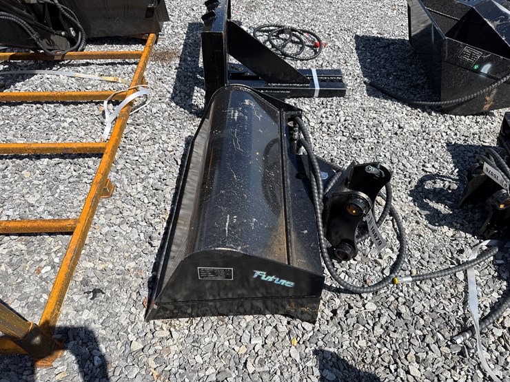 #6026-•-35"-excavator-hyd-tilt-bucket-image-2