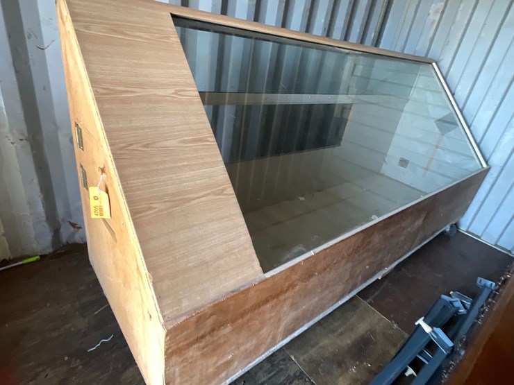 #4705-•-wooden-display-case-image-9