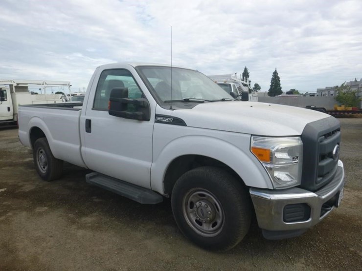 2015-ford-f250-image-2
