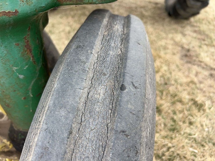 john-deere-model-a-image-16